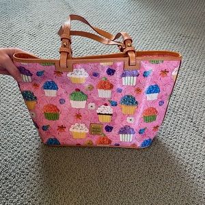 Dooney & Bourke tote